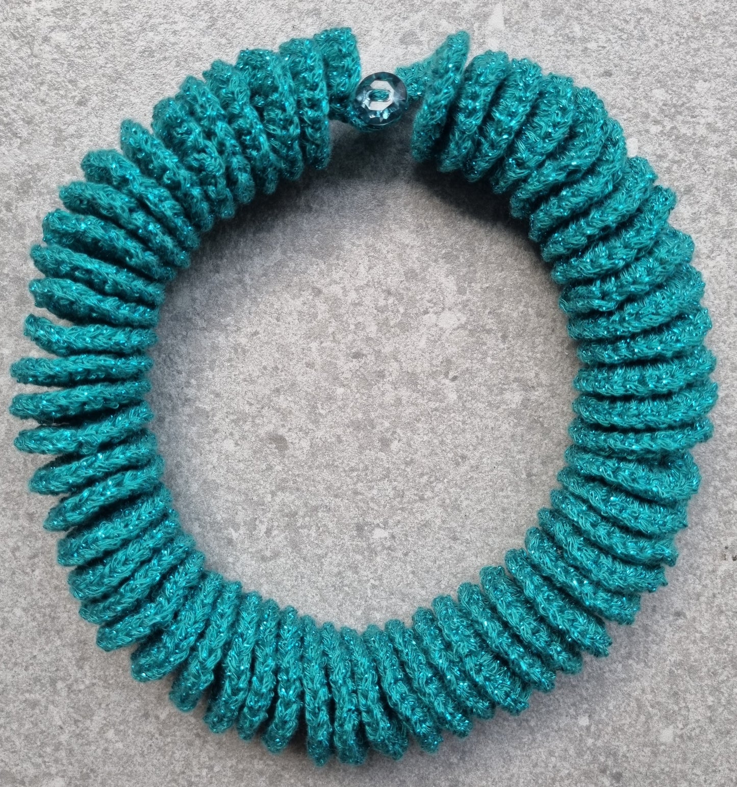 Turquoise Torc Necklace (013)